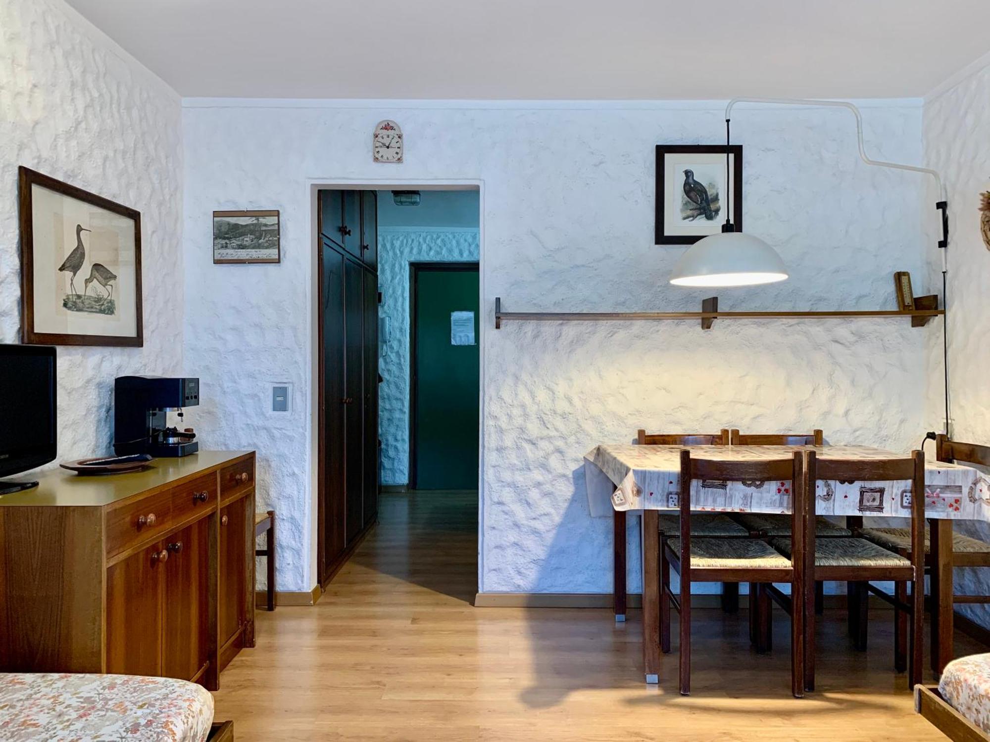 Bilocale Nardis 6 Apartment Madonna di Campiglio Exterior photo
